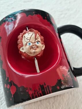 Chucky Movie Child's Play Spinning Doll Head Mug Cup Universal Studios Horror